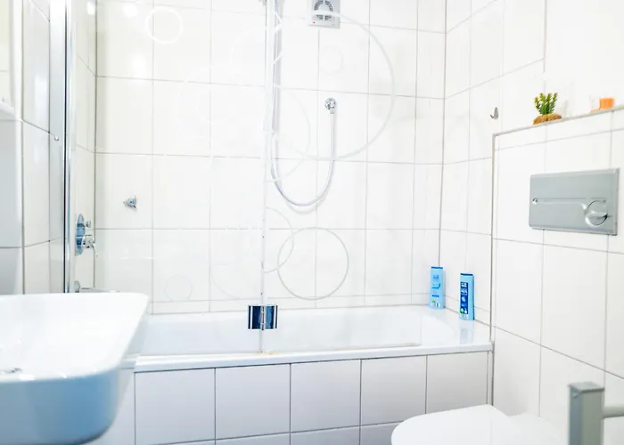 #621 Geraeumig & Komfortabel / Netflix & Prime Апартаменты *